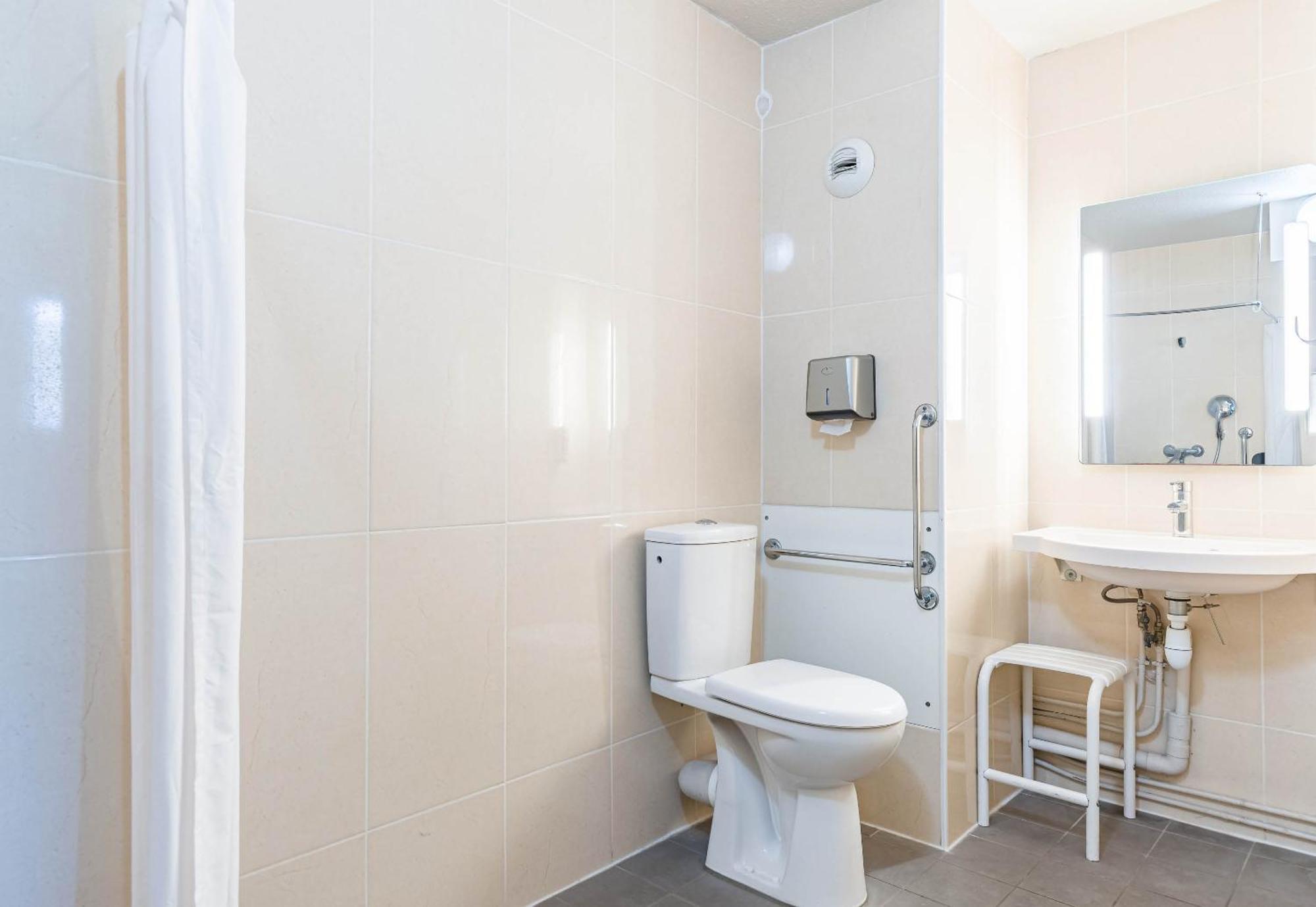 B&B Hotel Tours Sud Joue-Les-Tours Exterior photo